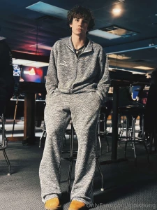 What do yall think of the fit today comment below
