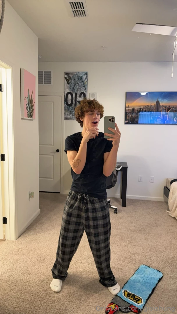 New pic set do you want to pull down my pajamas 