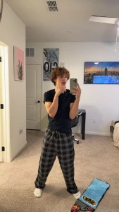 New pic set do you want to pull down my pajamas