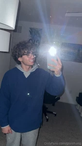 Nerdy gio at your service who knew the nerd had abs