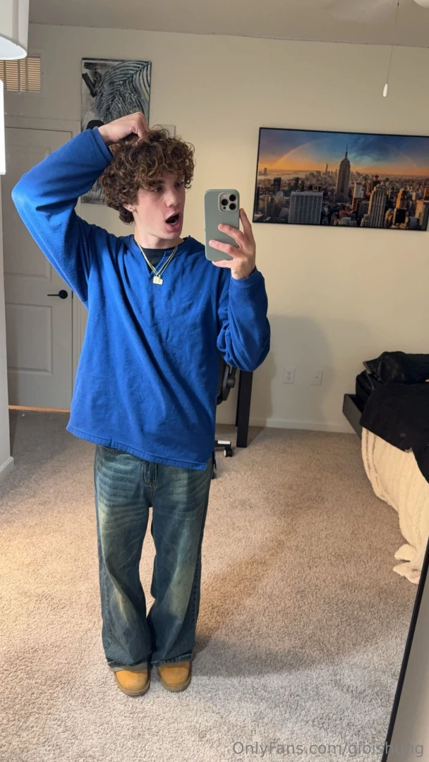 Sent out a new naughty tiktok dance in your inbox go check it out 