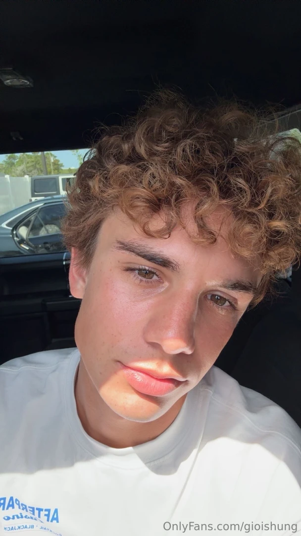 Going live tomorrow night sunday 06 29 on giosvip only 6 to subscribe 