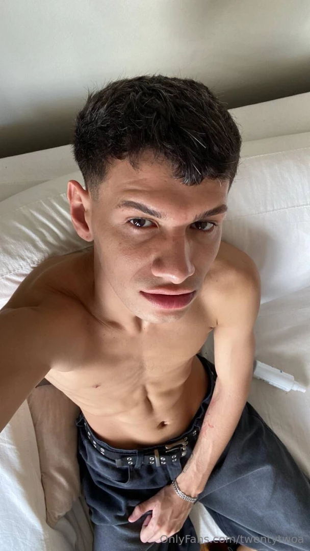 Wanna see everything i m your virtual boyfriend and i ll show you my part 2 