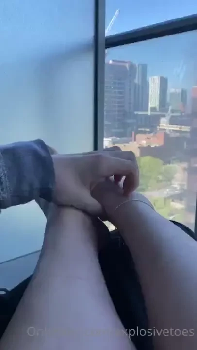 Who s jealous bigdaddyfeet33 