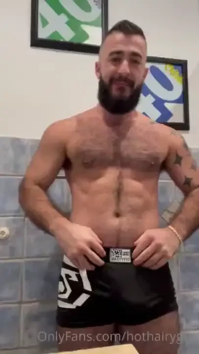 Make sure you follow my vip page for exclusive content uncensored 