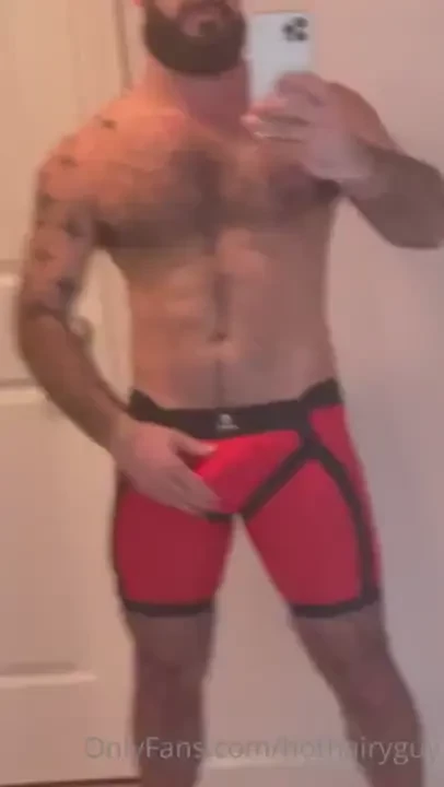 Hot hairy and manly subscribe now to his page for hot and exclusive 
