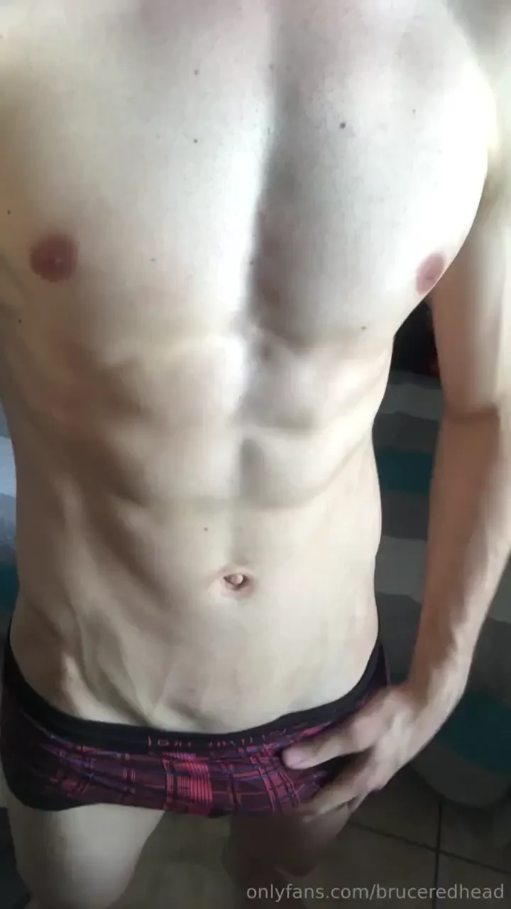 Join in my bedroom with me 