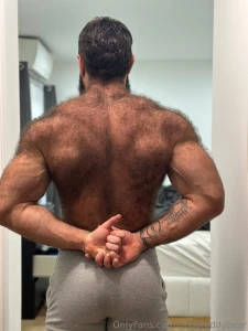 Should i wear the grey or black gym shorts to the gym tomorrow you