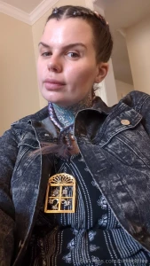 You have no idea what you re missing out on on my vio page bimbot 17