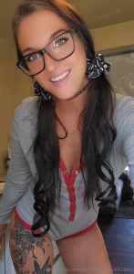 World s best scrunchies merch onlyfans imeagan91 https onlyfans com