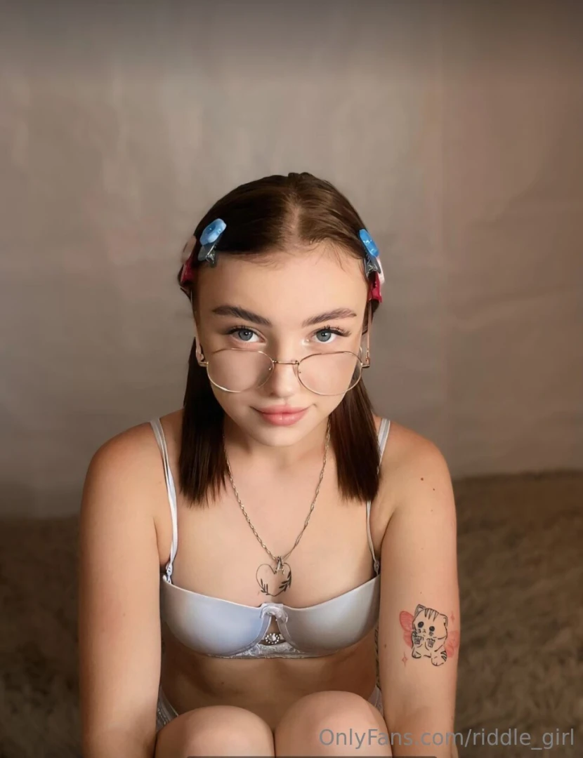 Dia kit this cutie with angelic face and beautiful body is waiting for part 23 