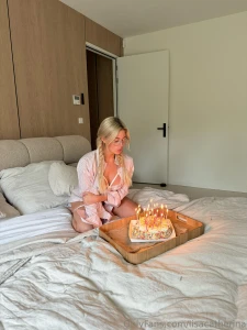 It s my birthdayyyyyyyy