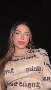 Inloved with city lights how bout you