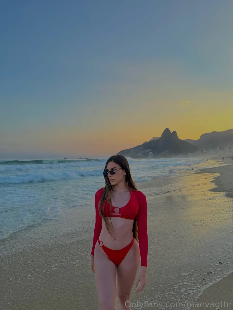 A little sun a little sand and a whole lot of trouble in red 