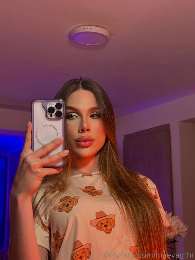 Morning tease just a shirt and a stare 