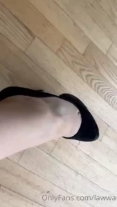 Get to licking i need an obedient foot boy pussy prettyface sexybody