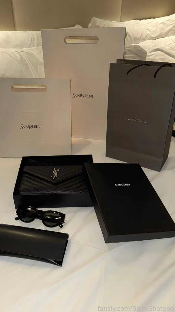 Hello guys my trip to dubai ended and now i m back home gt lt to be part 1 