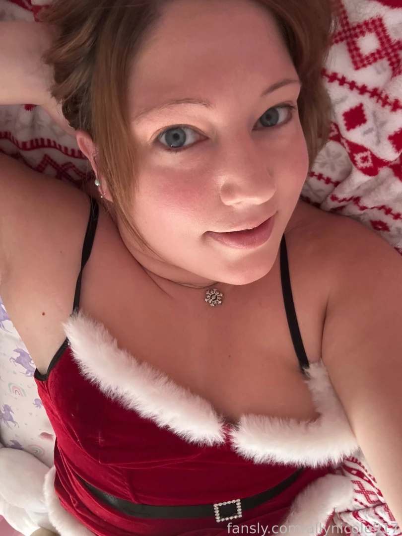 Merry christmas eve slide over for your christmas treat milf blueeyes part 3 