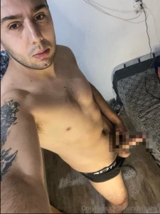 Argentinian boy with a big cock and nice ass waiting for you to play