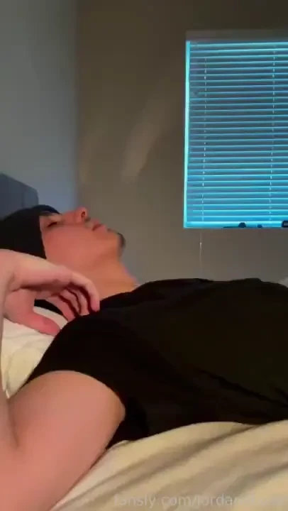 Self sucking with a face full of cum at the end teen cock selfsuck 
