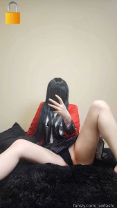 Want to make a bet winner gets a new waifu me guess how many pictures part 1