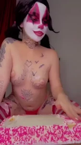 Mmmmm yummy will you do this lil clown cutie a big favor amp help me part 4