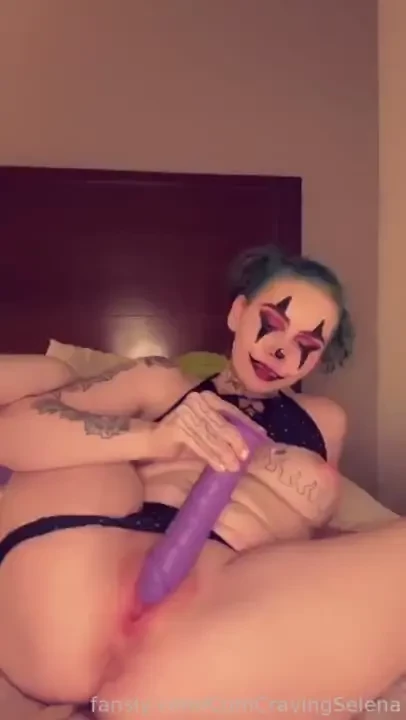 Amp day 2 of cumtober fyp wet clown clownfetish milf slut alt part 1 