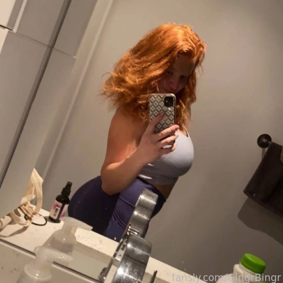 I love my gym fit do you think you can lift more than me lol redhead part 1 