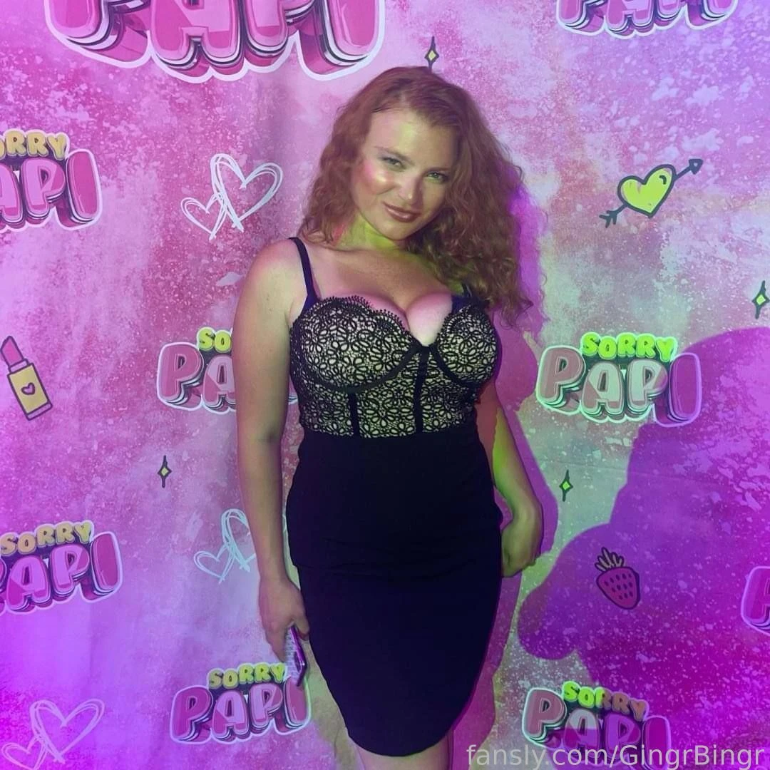 This is an old picture i felt so pretty here ginger pretty girl part 1 