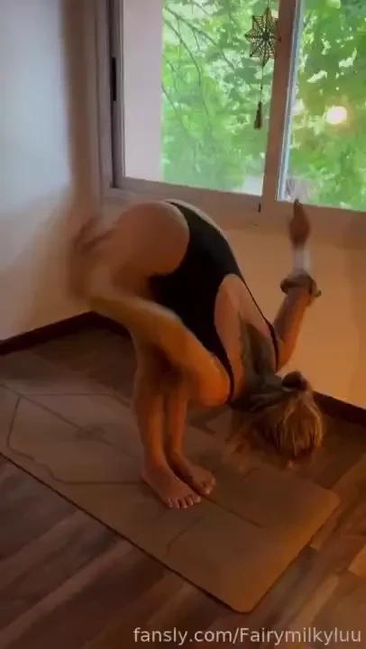 Btw yes i m actually a yoga teacher that s why the nbsp perfect nbsp 