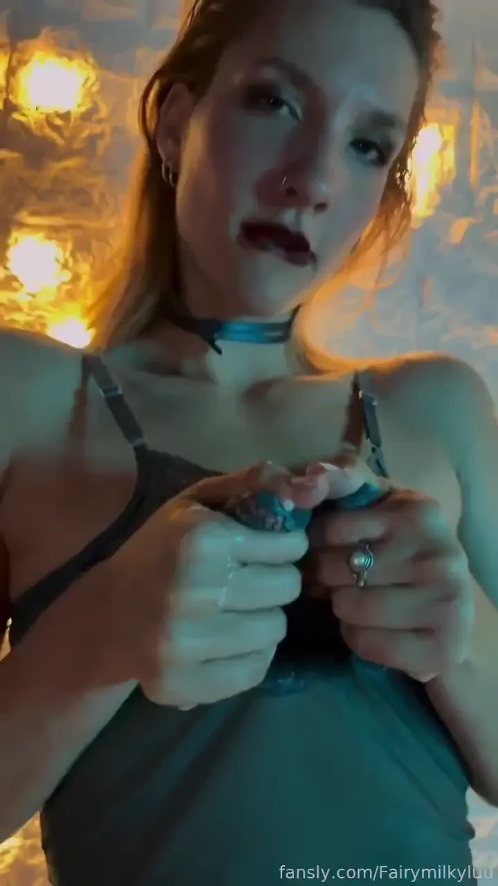 I m making my dress wet for you would u help me nbsp clean nbsp it 