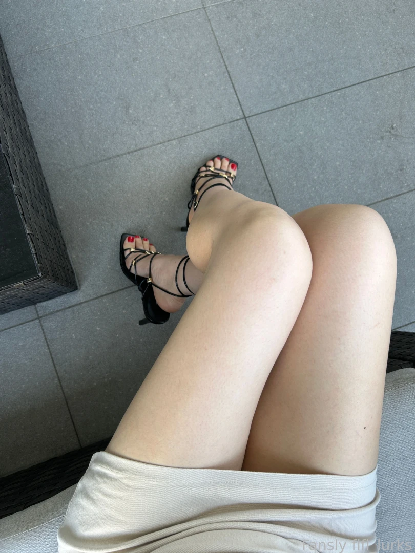 Heels and mini skirts 