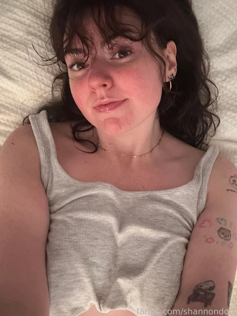 New photoset d dropping today at 5pm pacific d make sure you re part 1 