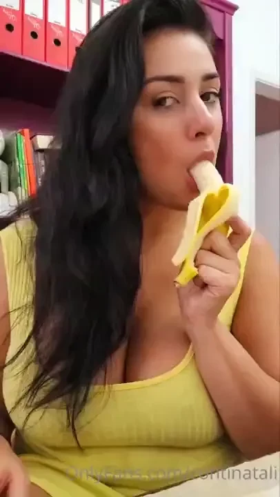Sim eu amo bananas se que me entendem kkkkk yes i love bananas if you 