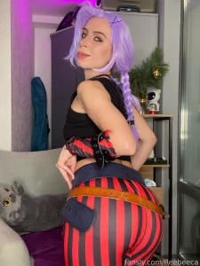 Jinx i m fooling around in my jinx costume from arcane it was my first part 4