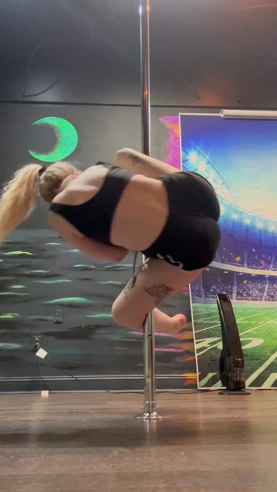 Got my unicorn at pole today part 1 