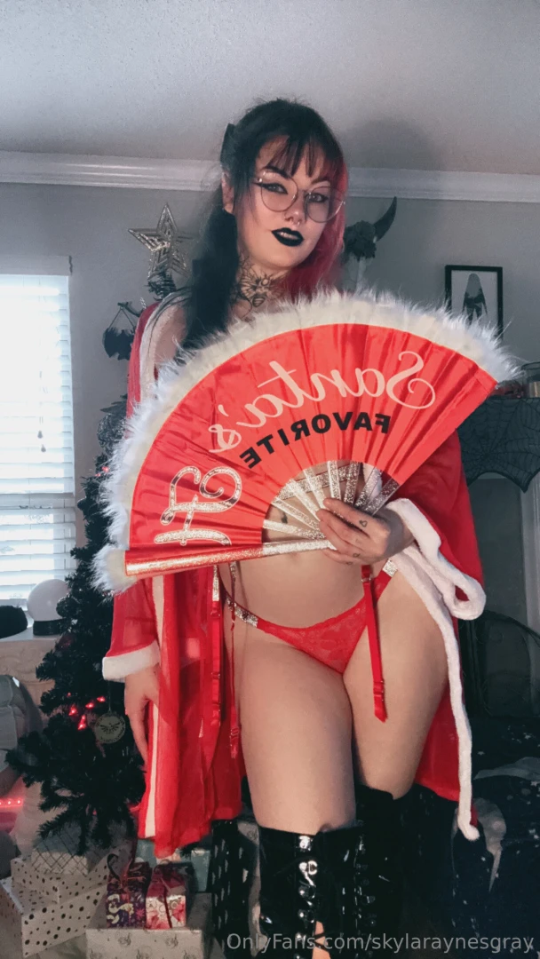 I m santa s favorite ho part 1 