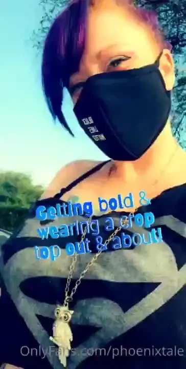 I think i need more crop tops how about you 