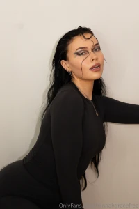 Baby what do you wanna see more from me be honest i wanna make u happy part 3