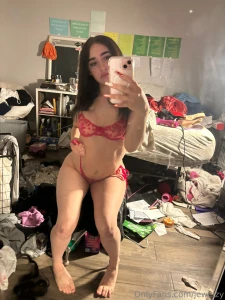 Who s gonna give me the biggest tip on tonight s live