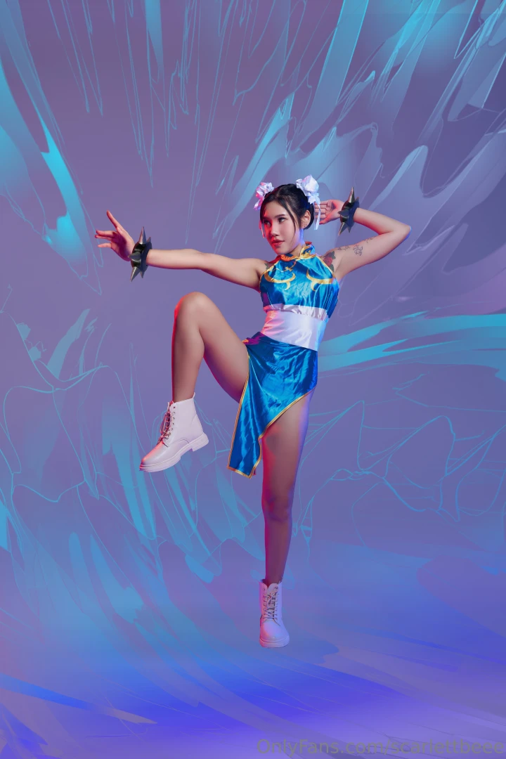 Knockout looks dangerous curves who s ready to tap out 