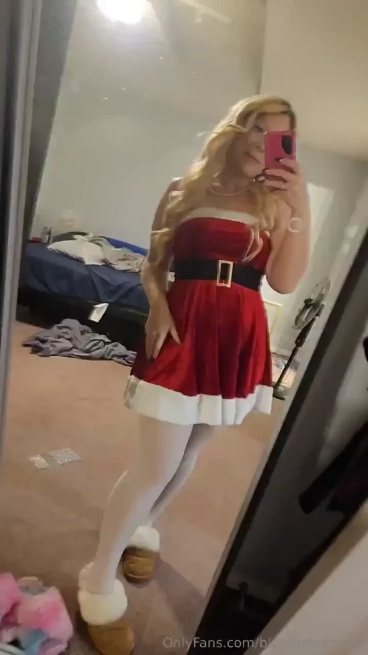 Who s ready to unwrap me alenas on the naughty list merry christmas 