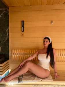 Too hot to handle part 301