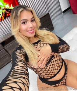 Amor quieres ver qu hay detr s de esta cara angelical solo en mi