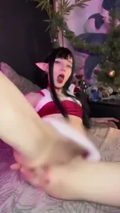 Whoever has time to sub to this page for 3 months will get this vid