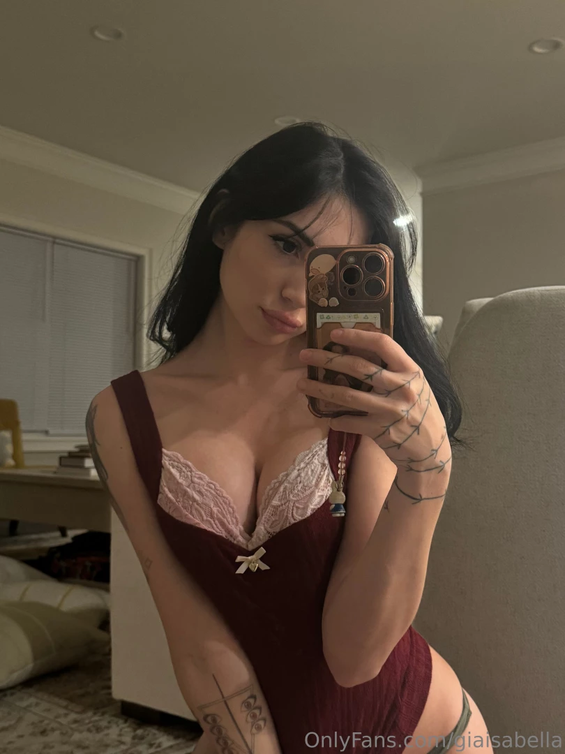 Dm me a dirty secret no one knows 