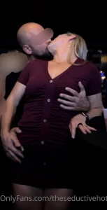 Story my 1st hotwife experience dancing w a 28yo guy in a bar in front