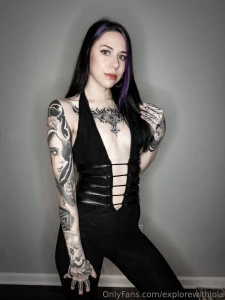 If you think i m pretty lay your hands on me part 1