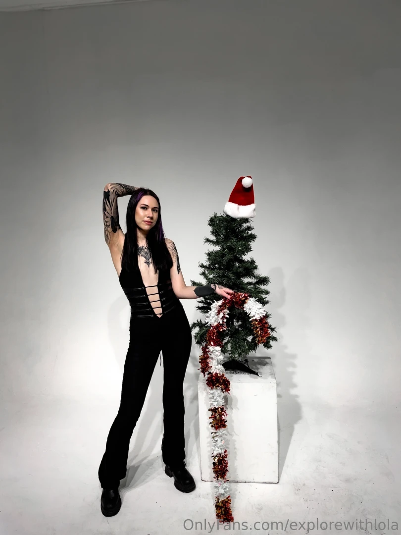 Have a merry metal christmas 