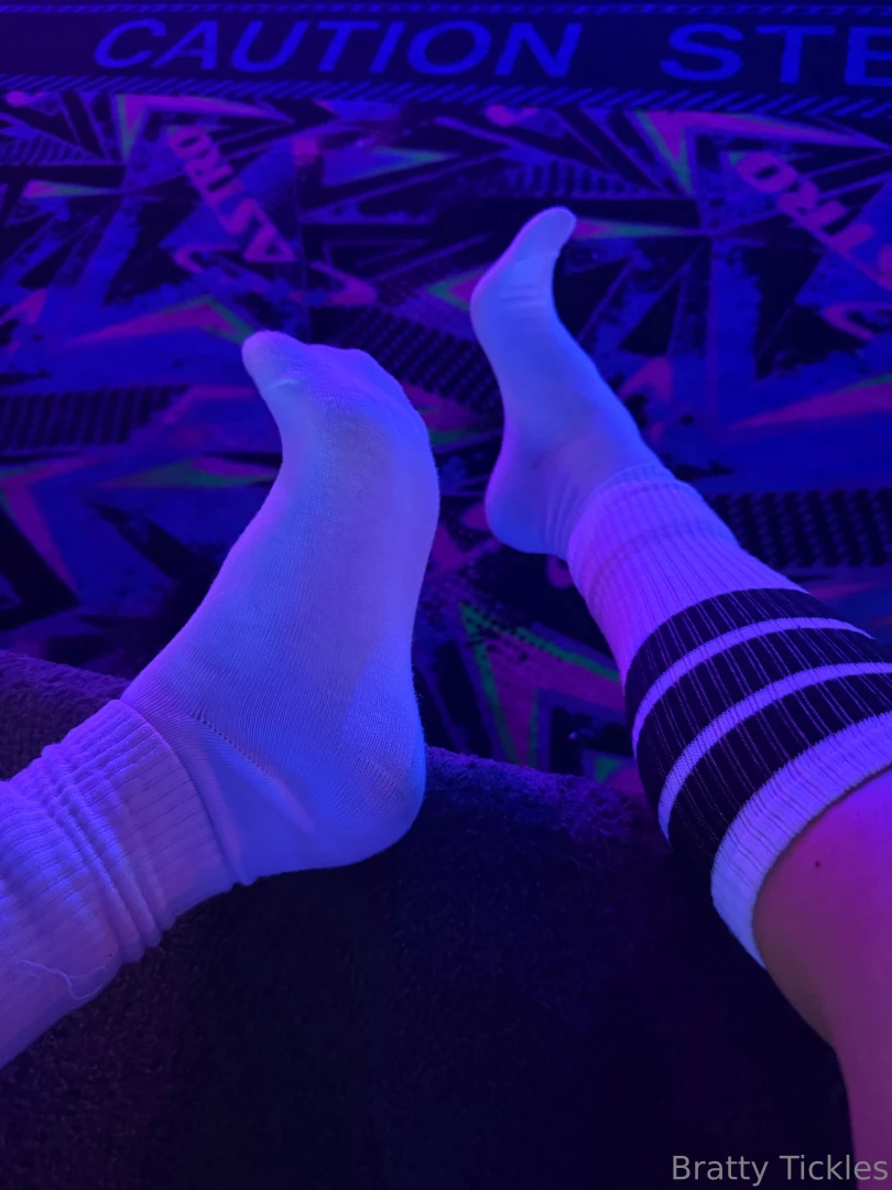 Stuff your mouth with my sweaty socks 
